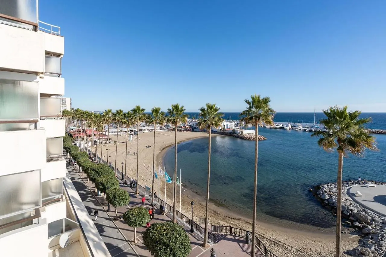 Beachfront Studio With Stunning Sea Views Marbella