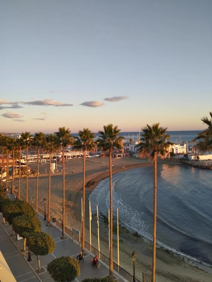 Beachfront Studio With Stunning Sea Views Marbella Spagna