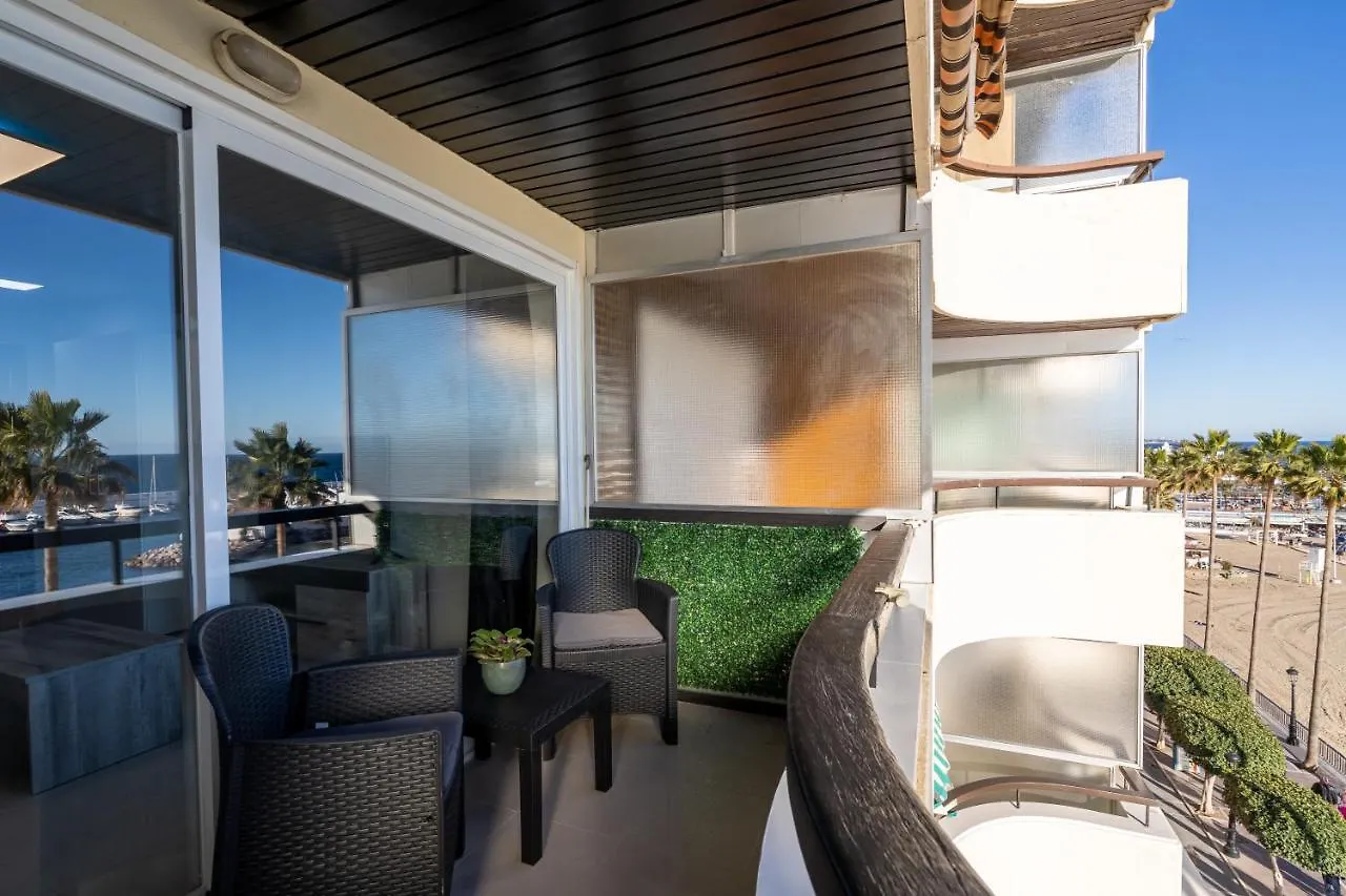 Appartamento Beachfront Studio With Stunning Sea Views Marbella Spagna